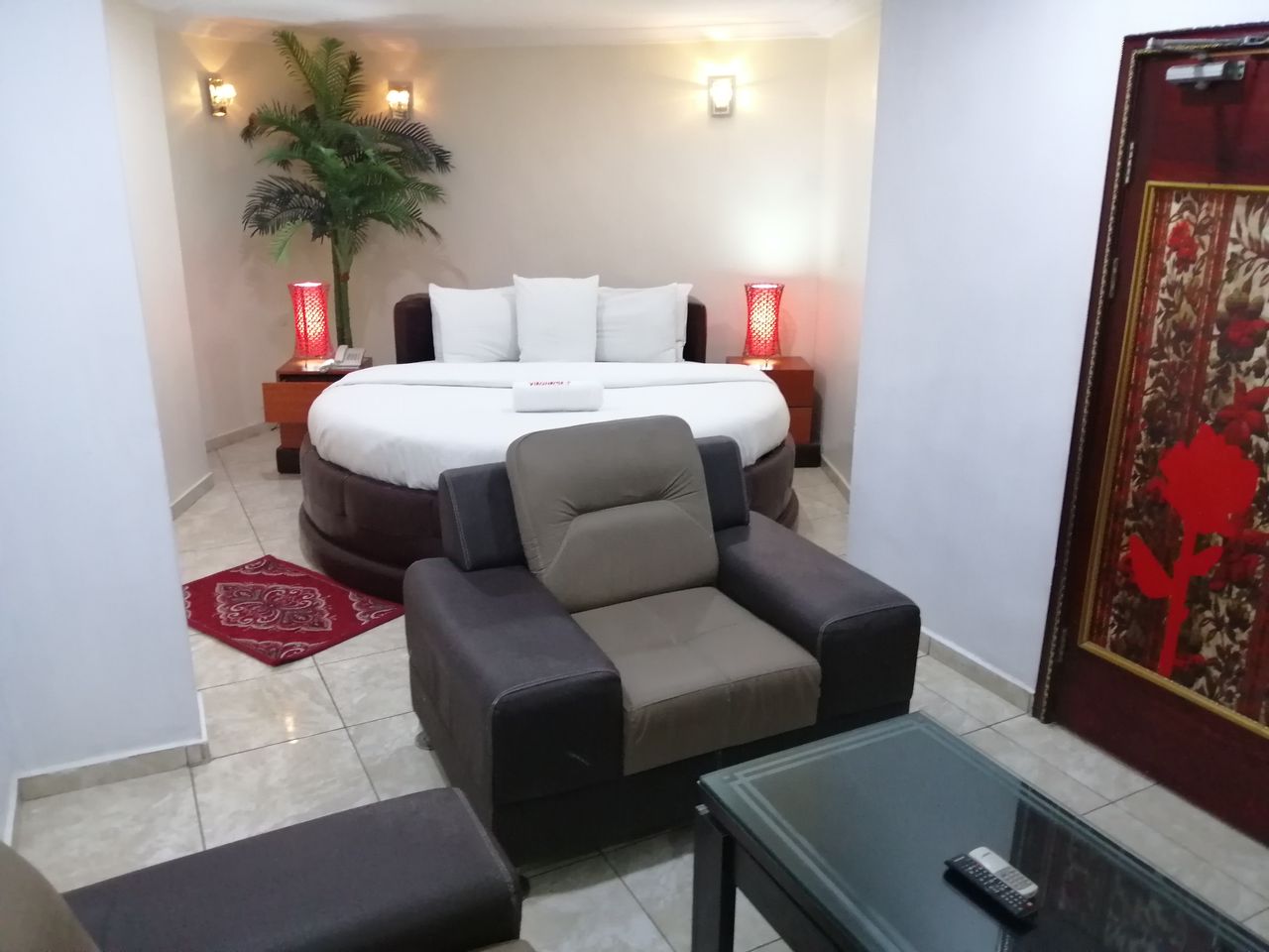 /web/uploads/116/VirginRose Resorts/header-images/Royal VR.jpeg